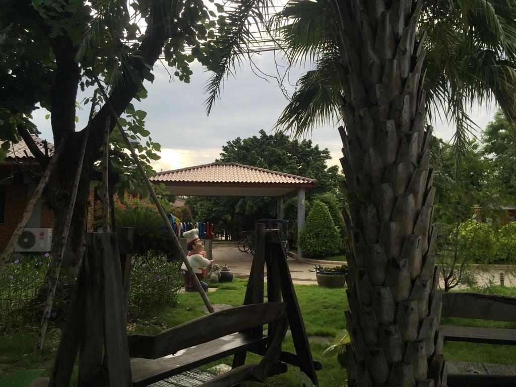 111 Resort & Spa Ban Tha Ramat Екстериор снимка