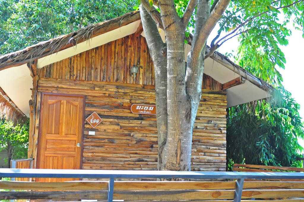 111 Resort & Spa Ban Tha Ramat Екстериор снимка