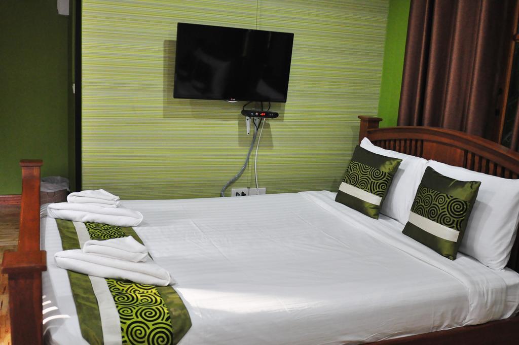 111 Resort & Spa Ban Tha Ramat Екстериор снимка