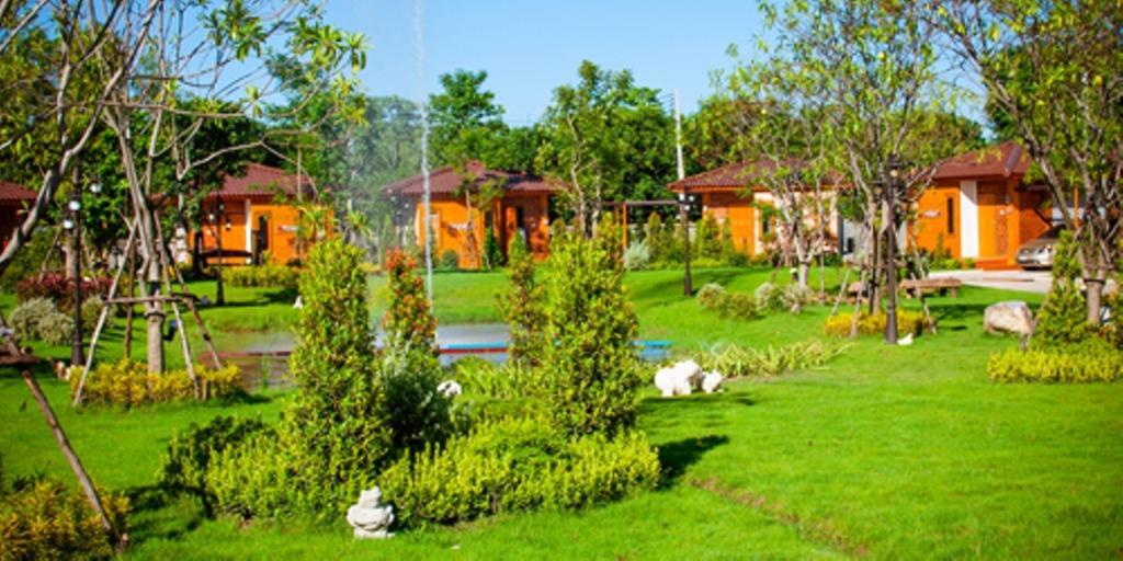 111 Resort & Spa Ban Tha Ramat Екстериор снимка